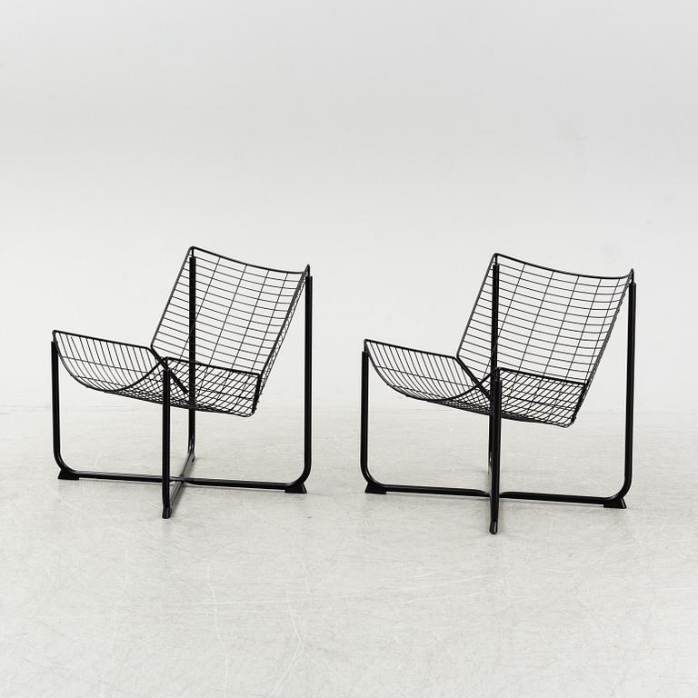 Niels Gammelgaard, fåtöljer, ett par, samt bord, "Järpen / Råane", Ikea. 1980-tal-2000-tal.