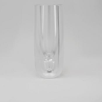 VAS, glas, Göran Wärff, Kosta Art Collection, signerad, 1900-talets andra hälft.
