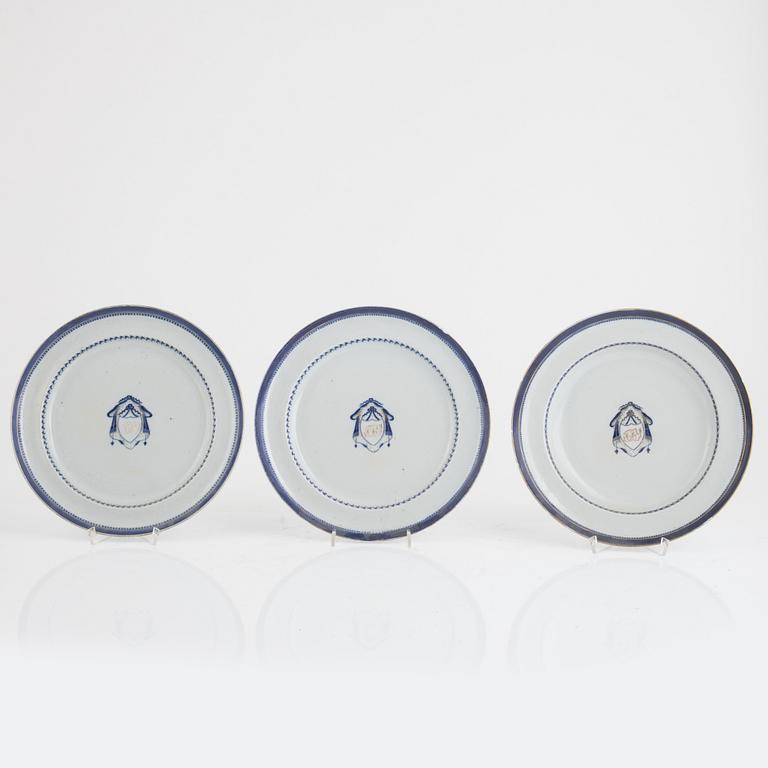 Servisdelar, 10 delar, porslin, Kina, Qianlong (1736-95) & Jiaqing (1795-1820).