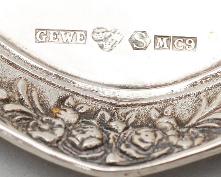 GRÄDDKANNA, SOCKERSKÅL SAMT BRICKA, silver, GEWE, Stockholm 1953. Vikt ca 285 g.