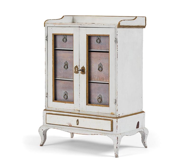 Miniatyrskåp, Sverige, 1700-talets senare del, Rokoko.