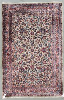 MATTA, Kirman, semiantik. Ca 229x150 cm.