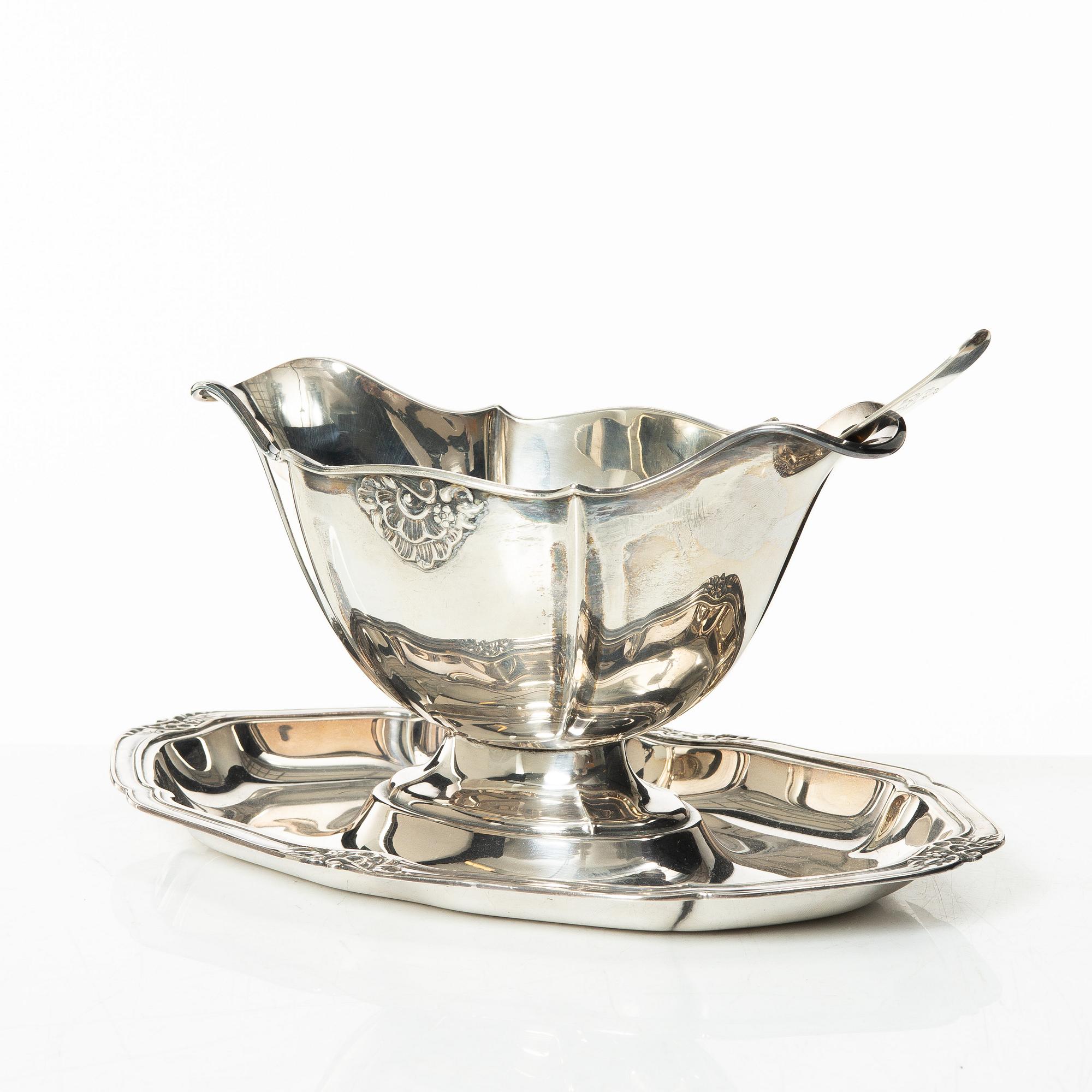 A Danish silver sauce boat, marks of Carl M. Cohr, Fredericia, Denmark 1937.