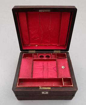 DAMSKRIVSCHATULL, England, omkring år 1900.