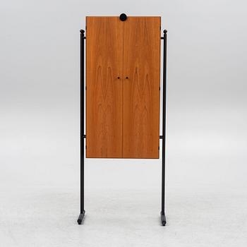 Herrgarderob, Akuma, Hadsten Träindustri, Danmark, 1900-talets andra hälft.