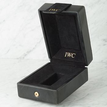 INTERNATIONAL WATCH Co, Schaffhausen, IWC,  "Oman Crest", wristwatch, 30 x 35,5 mm,