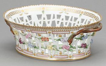SKÅL, porslin, "Flora Danica", Royal Copenhagen.