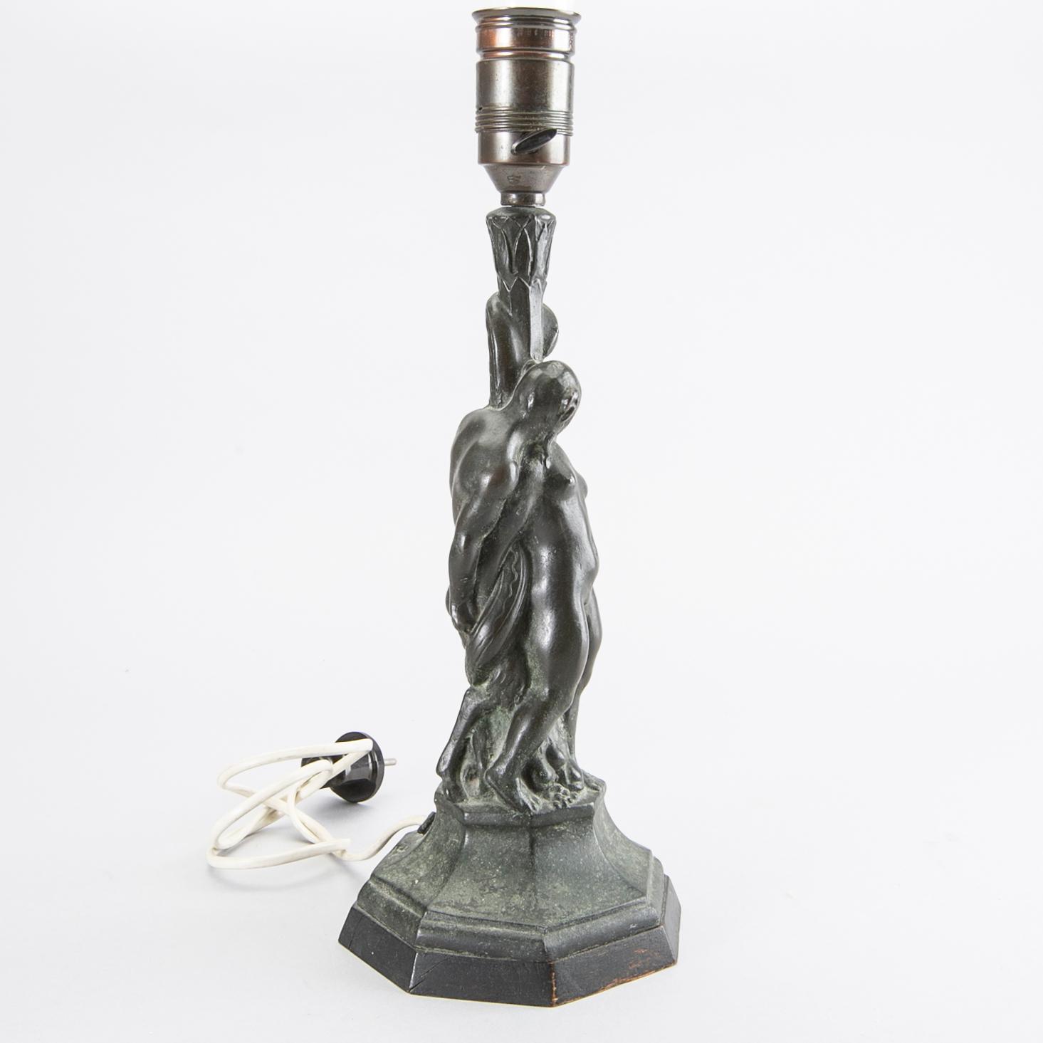 AXEL GUTE, bordslampa, 1920-tal, brons.