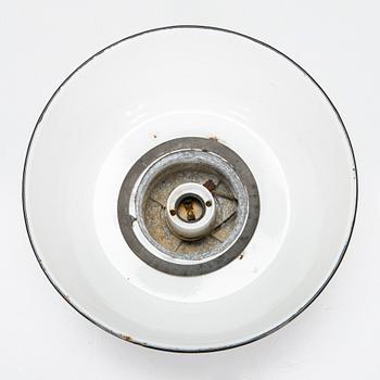 Paavo Tynell, vägglampa / utebelysning, modell 2421-2453 för Idman 1900-talets mitt.