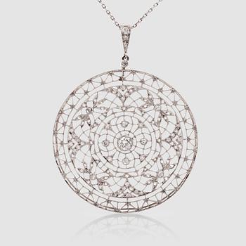 1115. An Edwardian old-cut diamond necklace, total carat weight circa 1.00 ct.