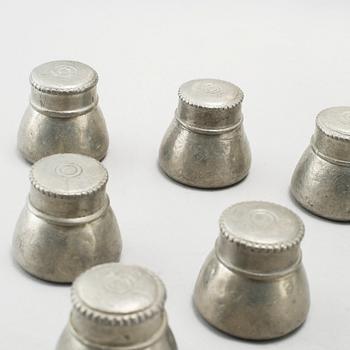 9 pieces of pewter, 18th and 19th century.