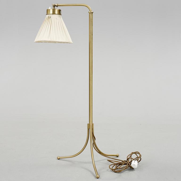 GOLVLAMPA, modell 1842, Josef Frank, Firma Svenskt Tenn.