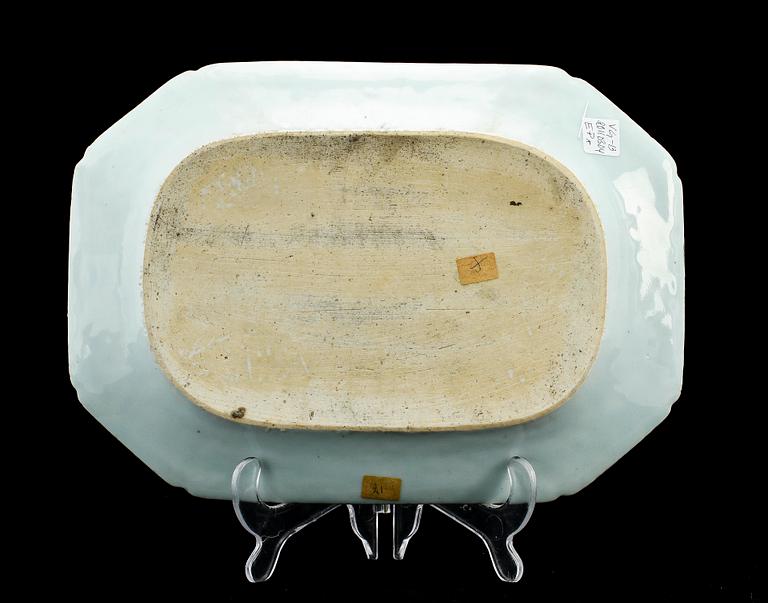 STEFAT, 2 st, porslin, Kina, 1700-tal.