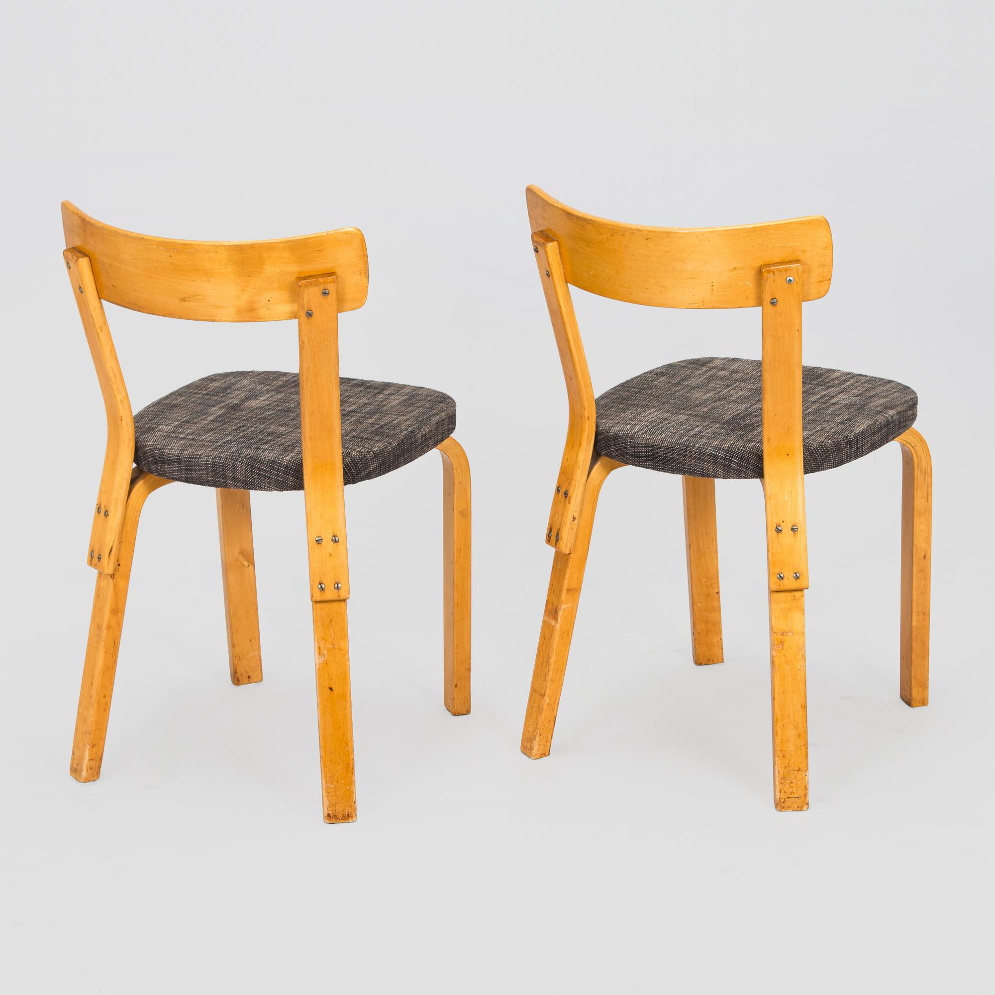 Alvar Aalto, Tuoleja, 4 kpl, malli 69, O.Y. Huonekalu- ja Rakennustyötehdas A.B., 1950-luku.