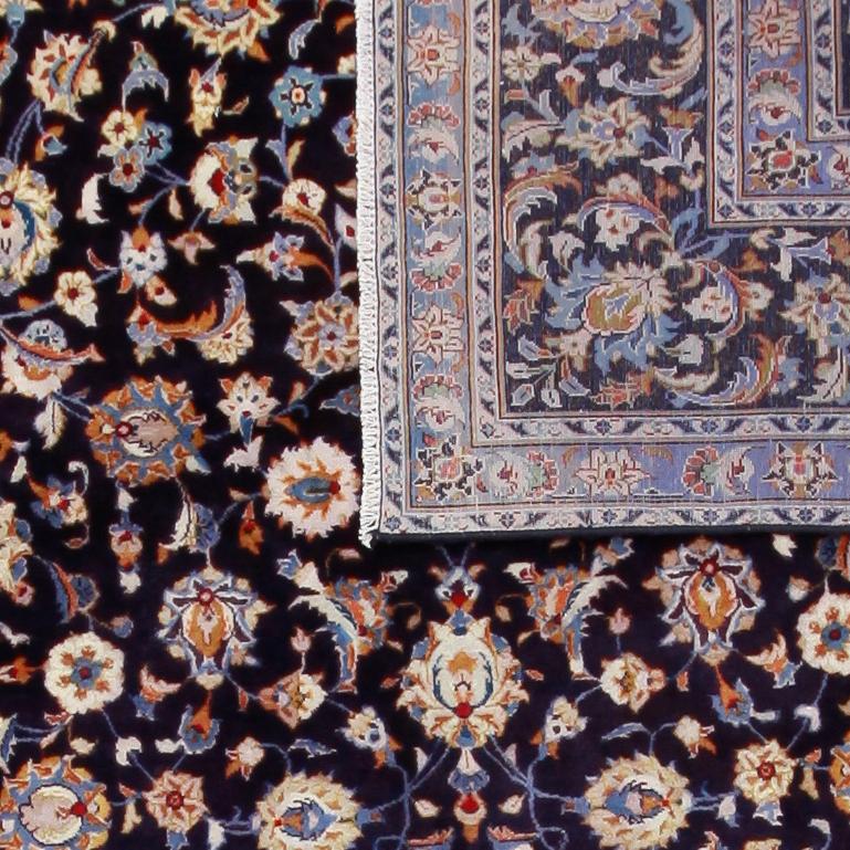 MATTA, Keshan, ca 395 x 250 cm.