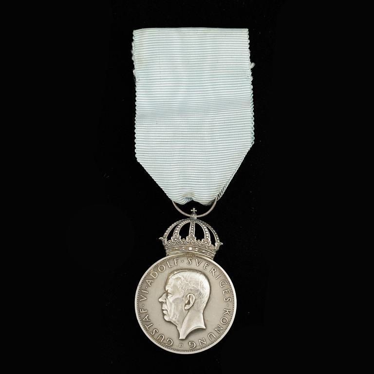 MEDALJ, silver, "Gustaf VI Adolfs minnesmedalj", 1967.