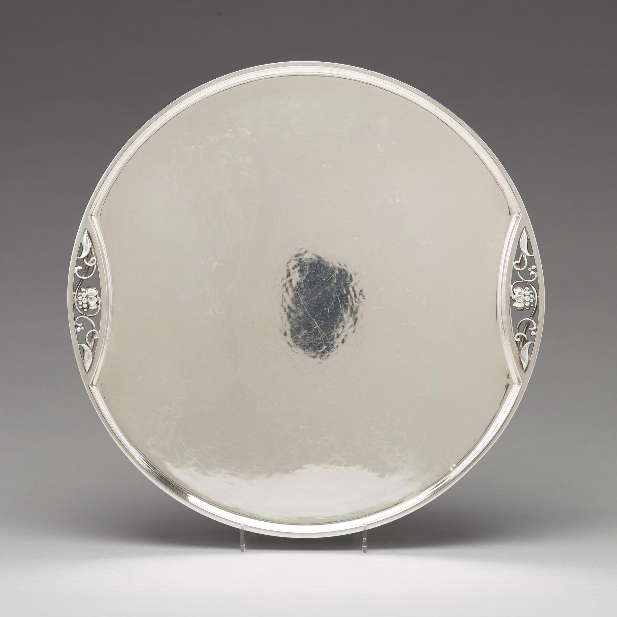 Georg Jensen, te- och kaffeservis, 5 delar med bricka, Argenterie d'Art de Georg Jensen, Köpenhamn ca 1930-1938.