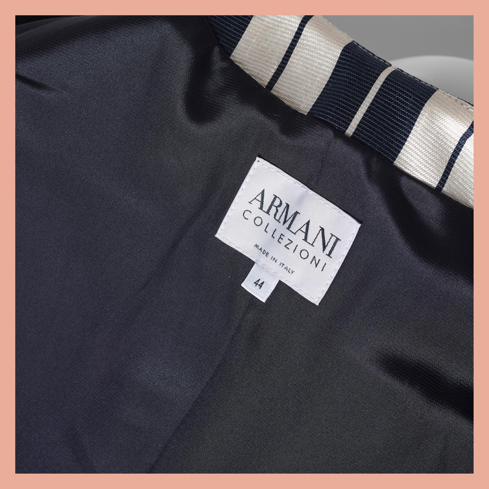 KAVAJ, Armani, italiensk storlek 44.