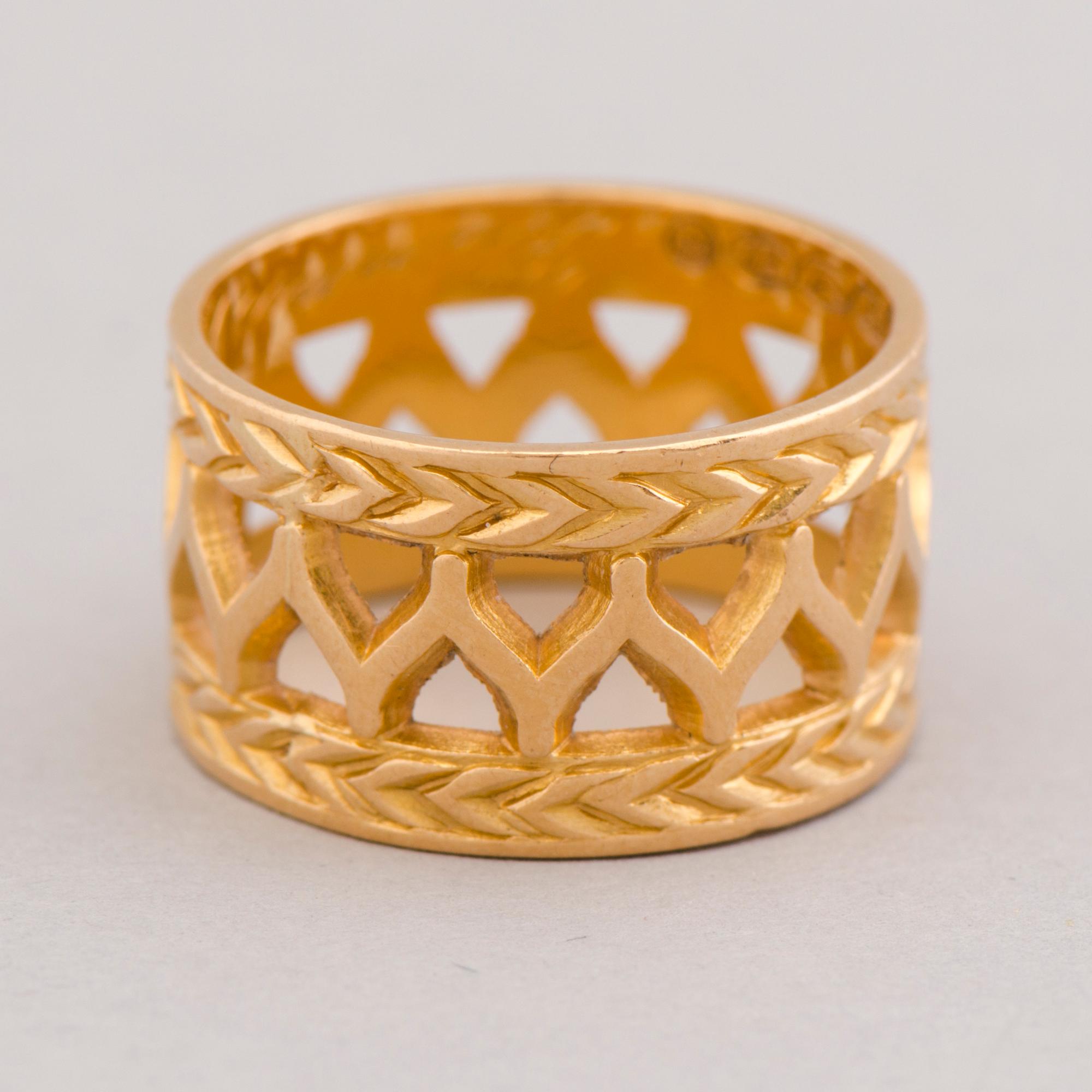 RING, 18K guld. "Uskelan sormus", Kalevala Koru 1970.