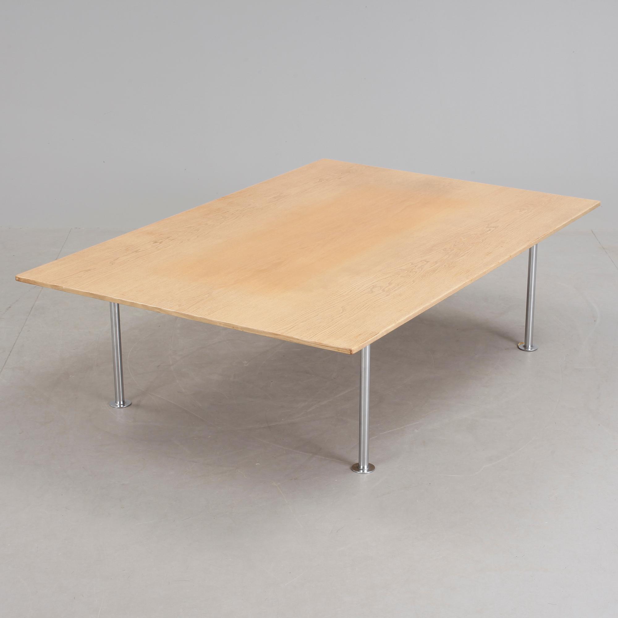 SOFFBORD, Bruno Mathsson, Dux, 1900-talets senare del.