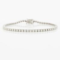 Bracelet 18K white gold with brilliant-cut diamonds.