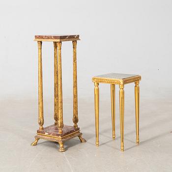 Piedestaler 2 st 1900-talets mitt.