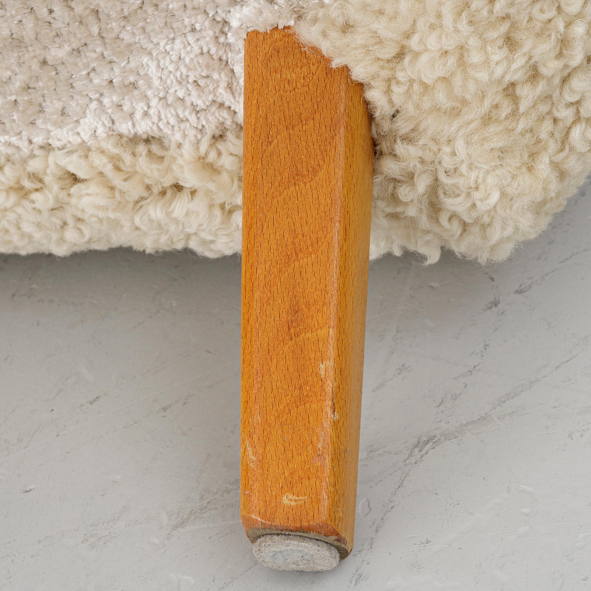 Fåtöljer, ett par, 1900-talet andra hälft.