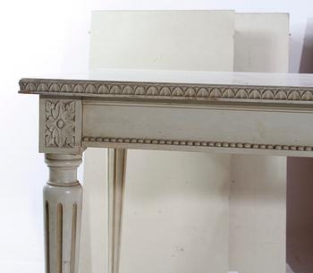 BORD gustaviansk stil, 1900-tal.