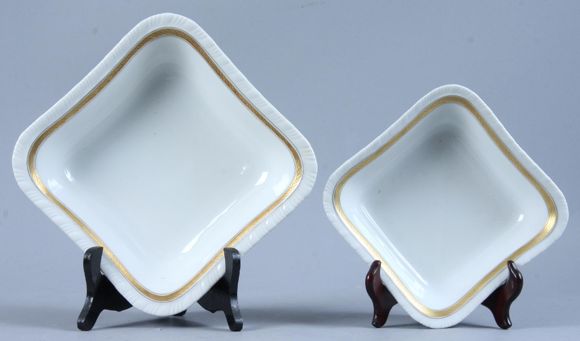 MATSERVIS, 84 delar, porslin, Rörstrand.