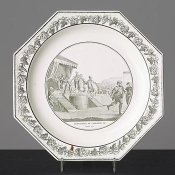 A set of six cream ware dinner plates, France Creil, 19th Century.