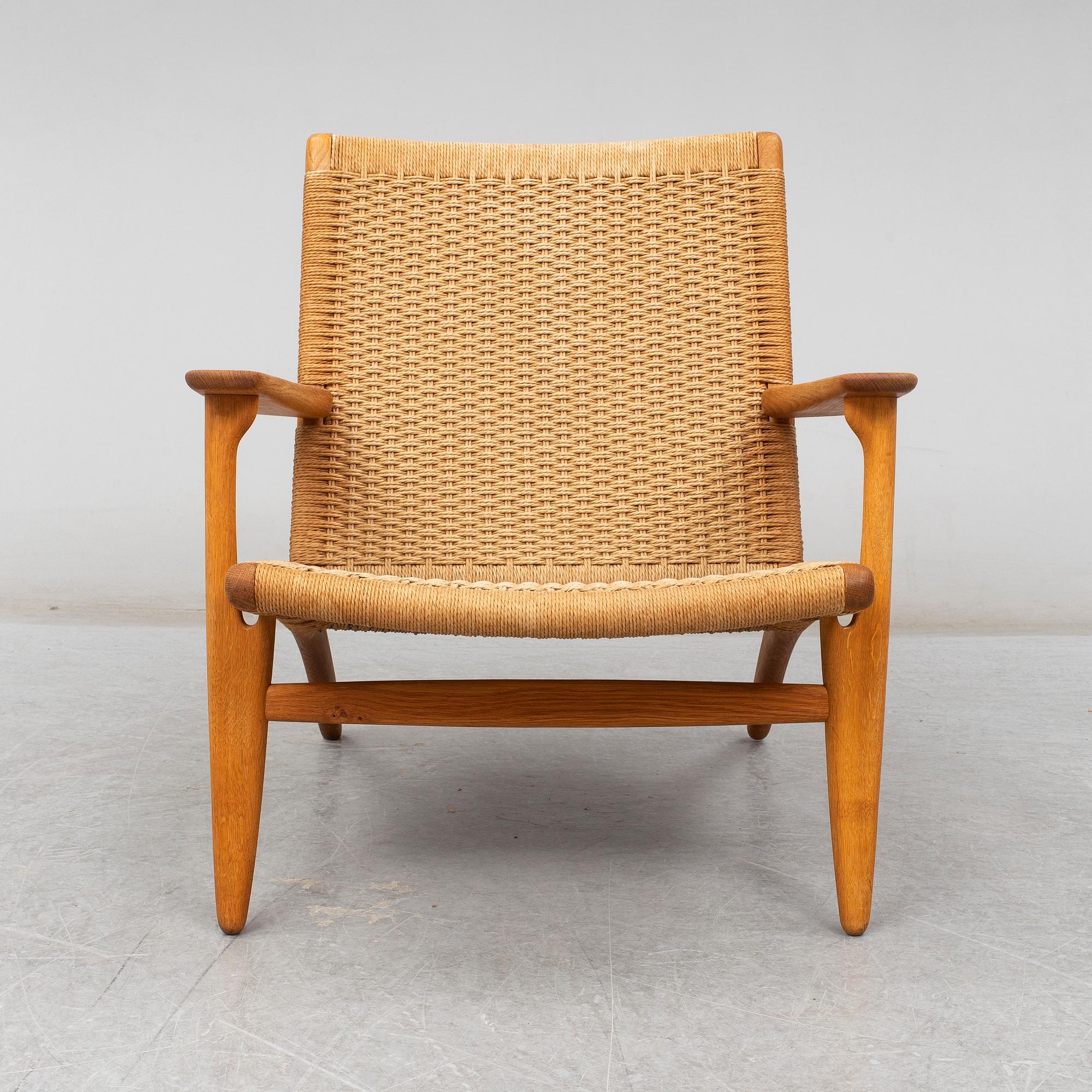 HANS J WEGNER, fåtölj "CH-25", Carl Hansen & Søn, Danmark.