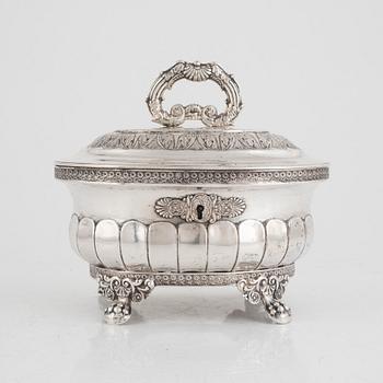 A Swedish Silver Sugar Box, mark of Gustaf Folcker, Stockholm 1841.