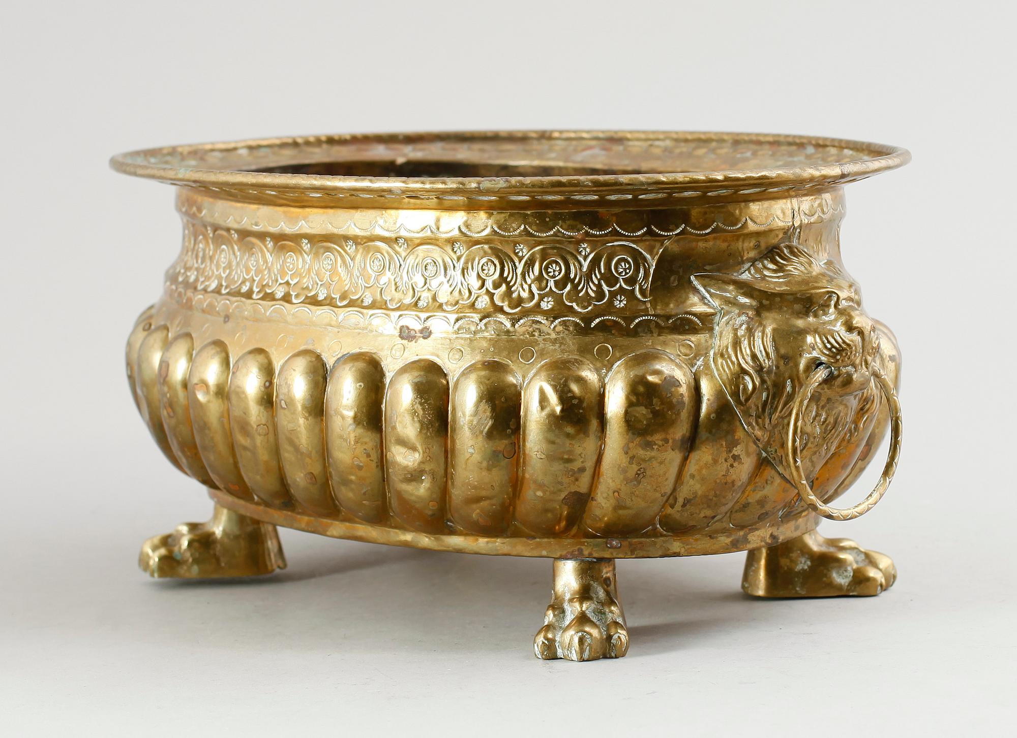 JARDINJÄR, mässing, 1800-tal.