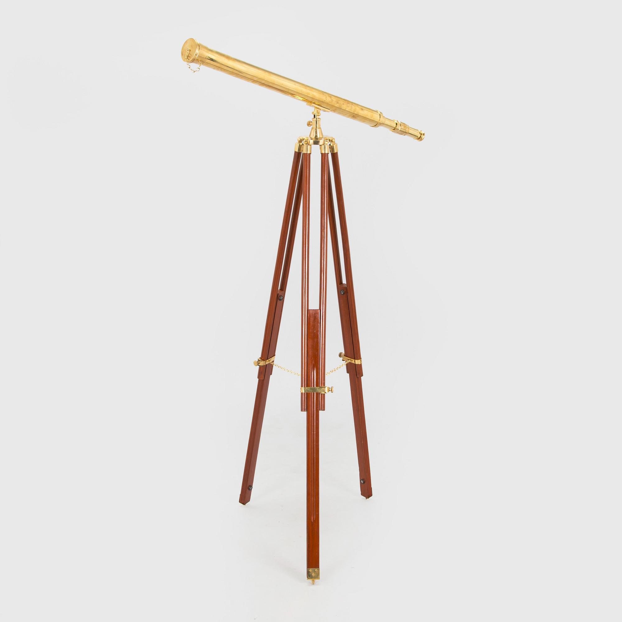 A spotting scope with stand from the latter half of the 20th century.