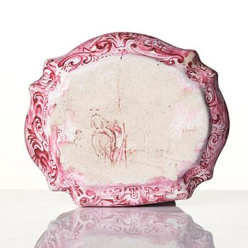 An enamel box with cover, Qing dynasty, 18th century.