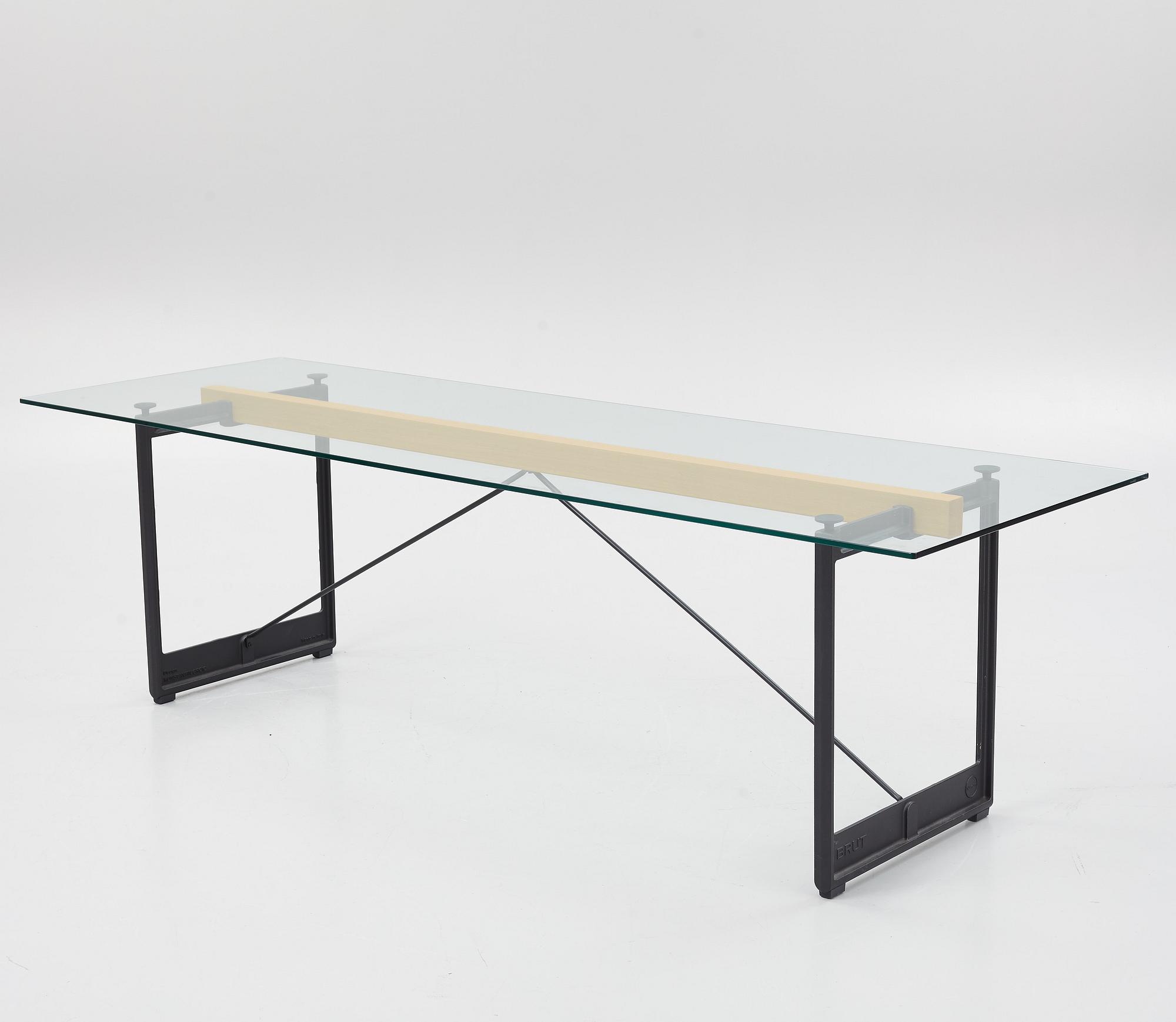 Konstantin Grcic, bord, "Brut", Magis, Italien.