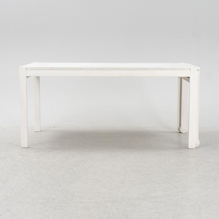 Kerstin Olby, a set of 6 'Lin' chairs and a 'No Limit' dining table, 21st Century.