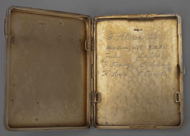 CIGARETTETUI, silver, 1930-tal. Vikt 165 g.