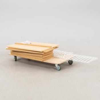 Nils Strinning, hyllsystem "Strinning" inköpt 2022.