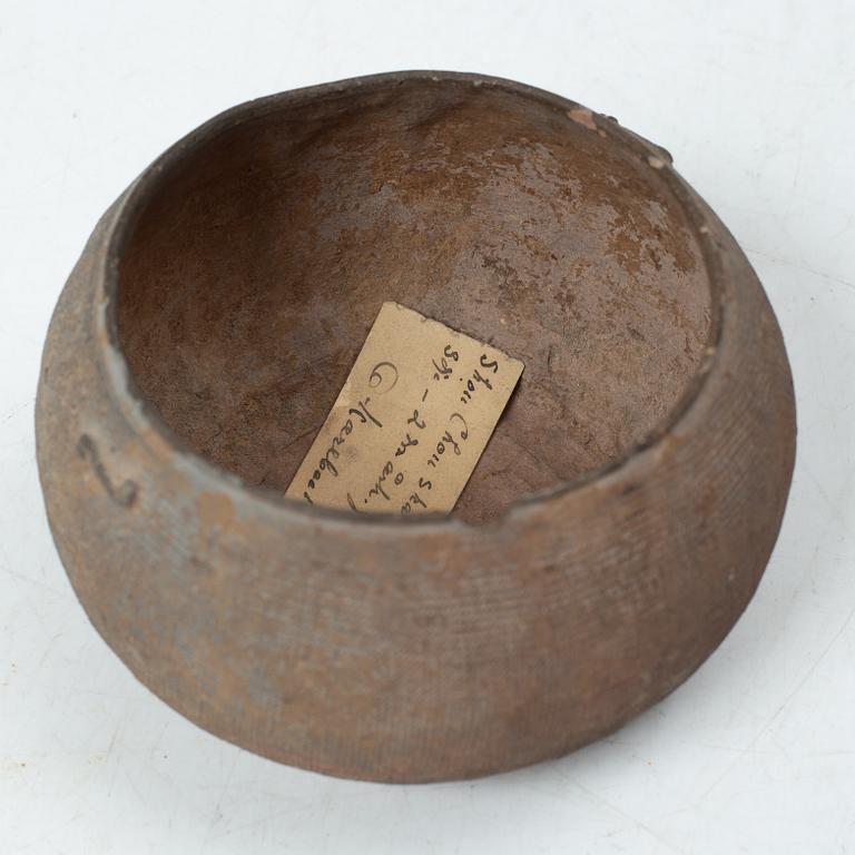 Skål, lergods. Kina, sen Zhoudynasti, omkring 300-200 f.Kr.