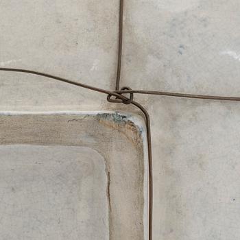 Birger Kaipiainen, väggrelief, stengods, signerad Kaipiainen 1945 Arabia.