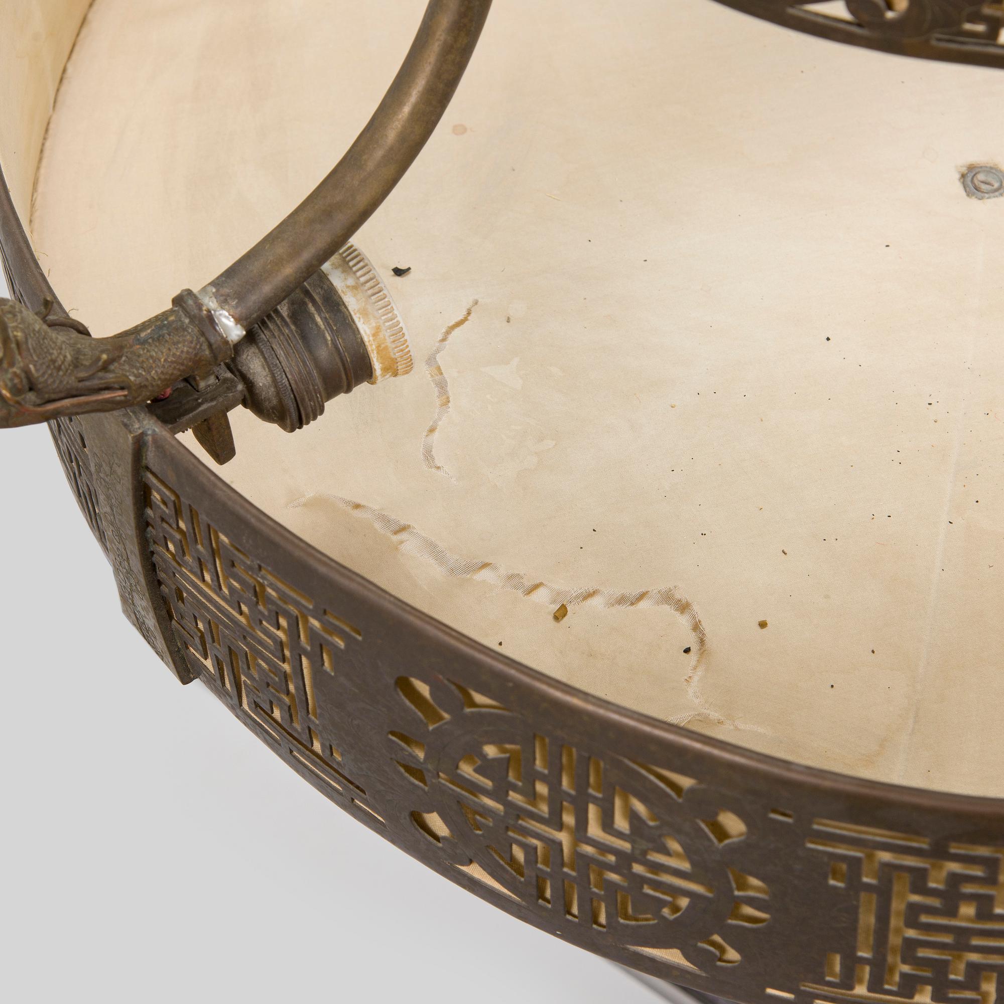 Taklampa, Kina 1900-talets första hälft/ mitt.