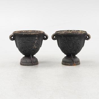 Ytterfoder, ett par, gjutjärn, 1900-tal.