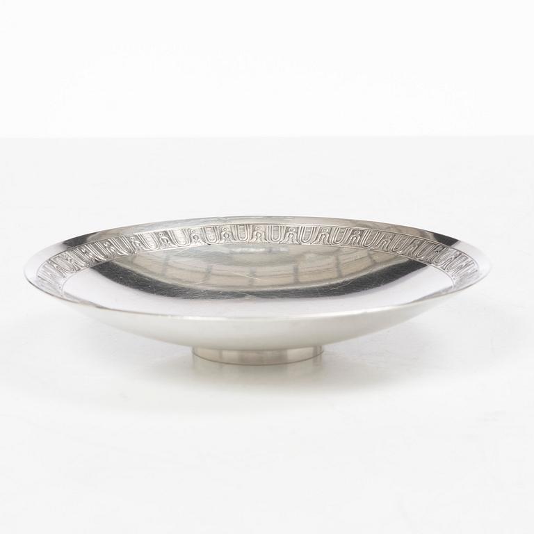 Atelier Borgila, skål/fat, sterling silver, Stockholm 1945.