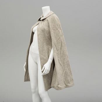 YVES SAINT LAURENT, cape.