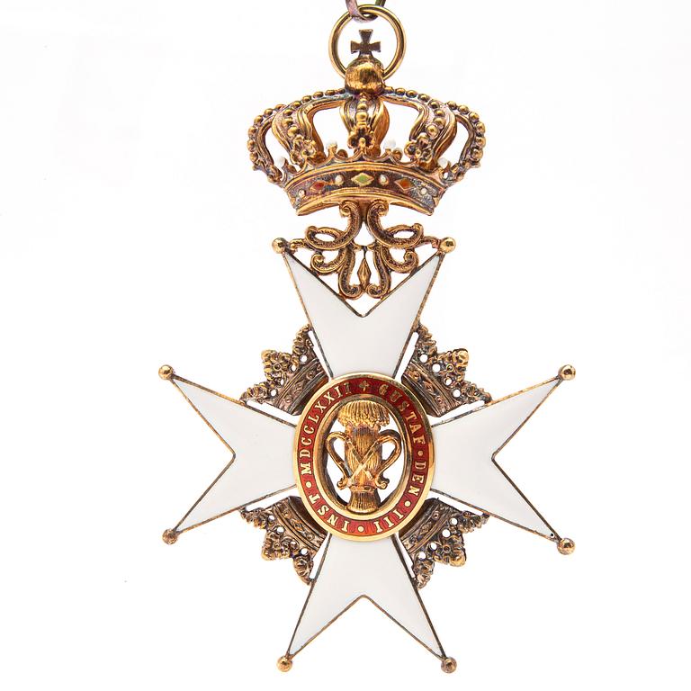 Sweden, knight's badge, gold 18k. CF Carlman, Stockholm, 1952.