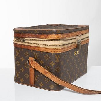 Louis Vuitton, Beauty box/ Vanity case, vintage.