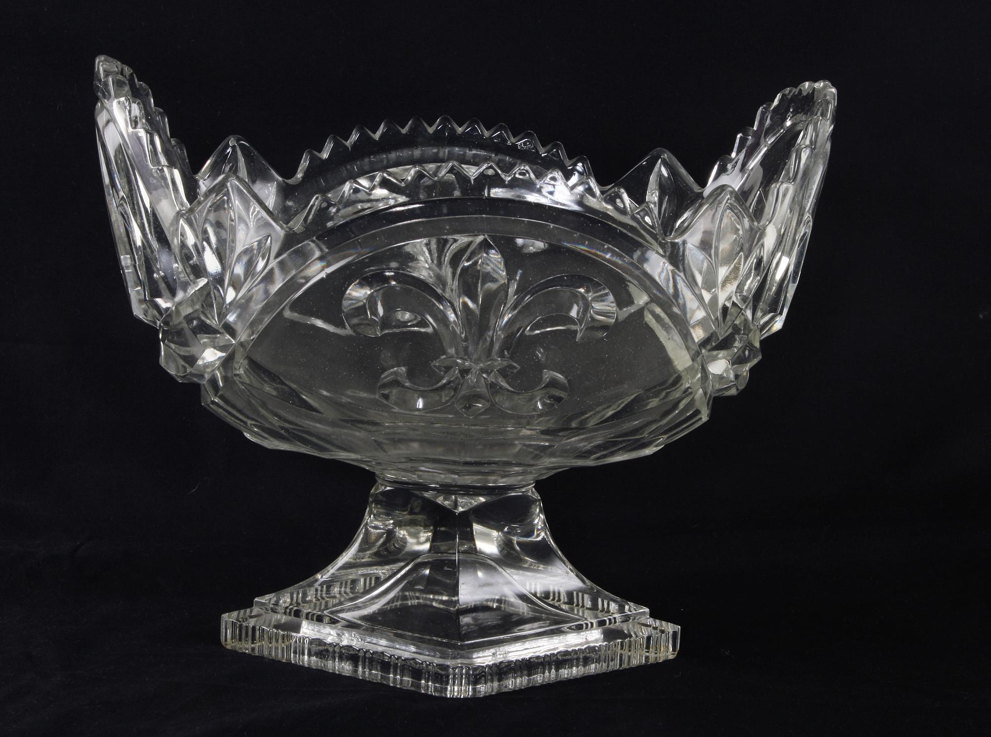 JARDINIERE, pressglas.