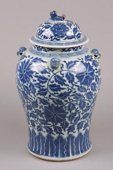 LOCKURNA, porslin, Kina, sen Qing, omkring 1900.