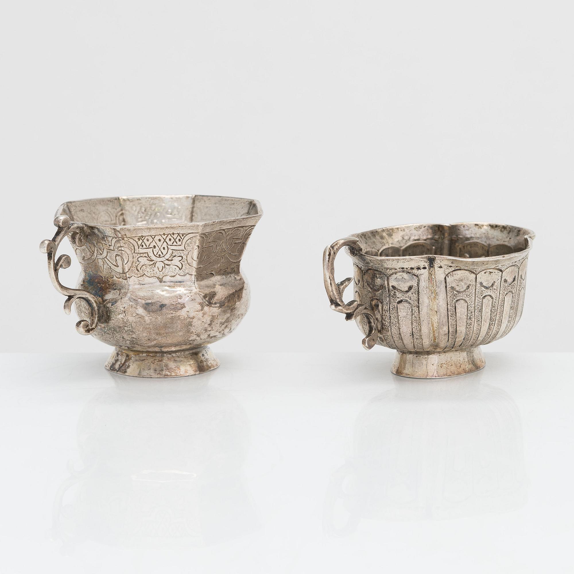 Supkoppar, 2 st, silver, Moskva 1700-tal.